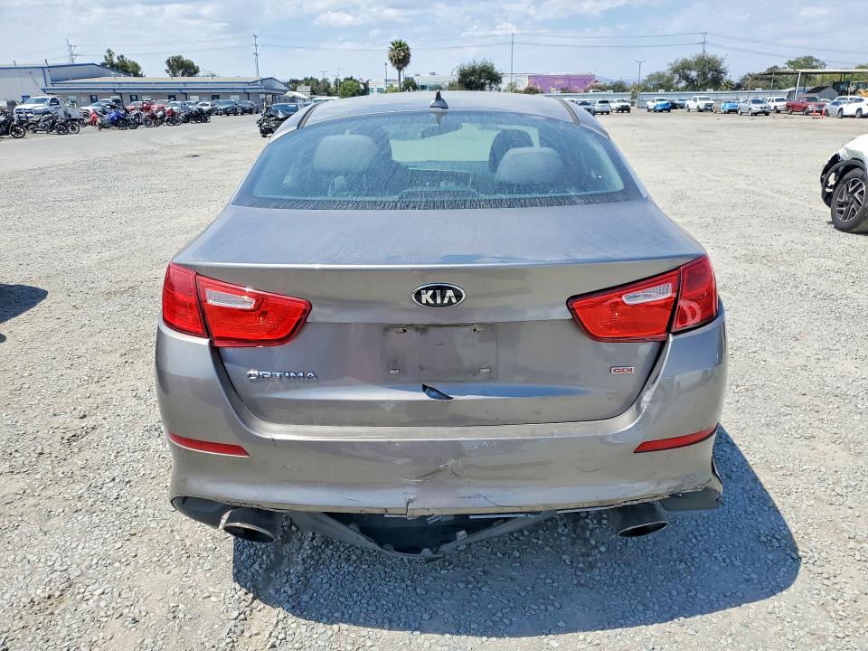 58081326 :رقم المزاد ، 5XXGM4A7XFG467083 vin ، 2015 Kia Optima مزاد بيع