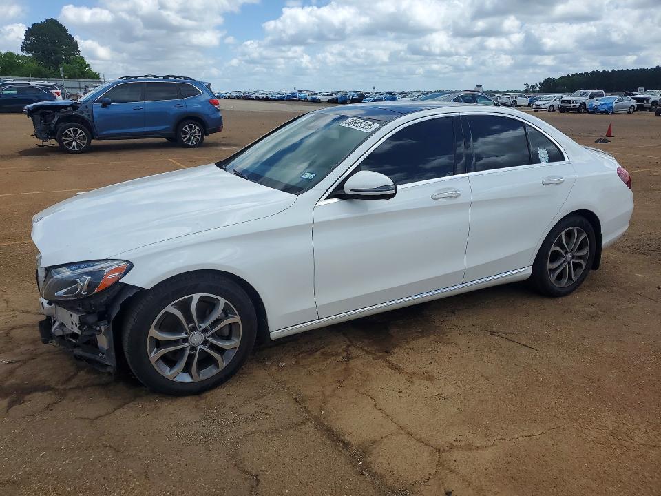 2016 Mercedes-benz C მანქანა იყიდება აუქციონზე, vin: 55SWF4JB8GU140808, აუქციონის ნომერი: 56683226