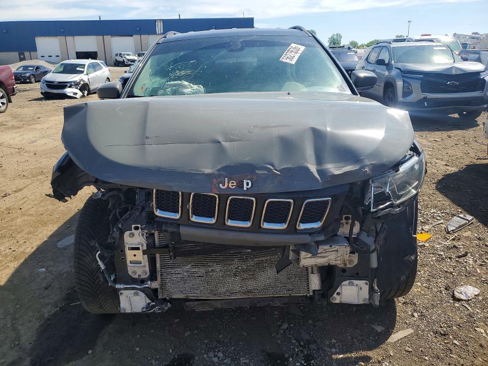 56275536 :رقم المزاد ، 3C4NJDCB9LT233809 vin ، 2020 Jeep Compass مزاد بيع