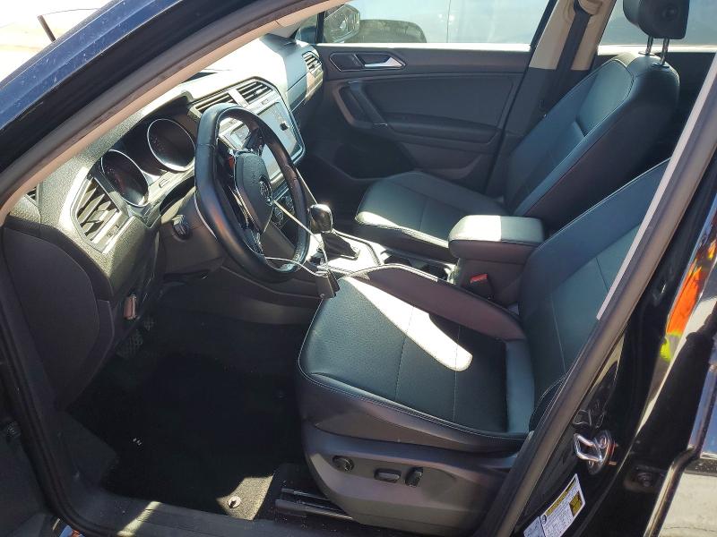 58832596 :رقم المزاد ، 3VV3B7AX9JM214416 vin ، 2018 Volkswagen Tiguan مزاد بيع