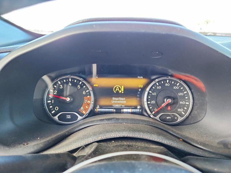 57675596 :رقم المزاد ، ZACNJBB11LPL90266 vin ، 2020 Jeep Renegade مزاد بيع