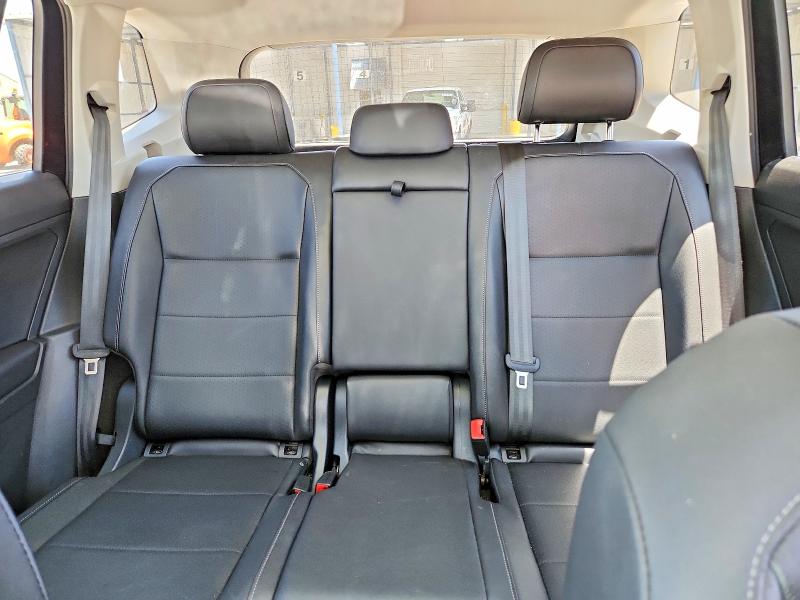Продажа на аукционе авто 2020 Volkswagen Tiguan, vin: 3VV2B7AX0LM123646, номер лота: 57363136