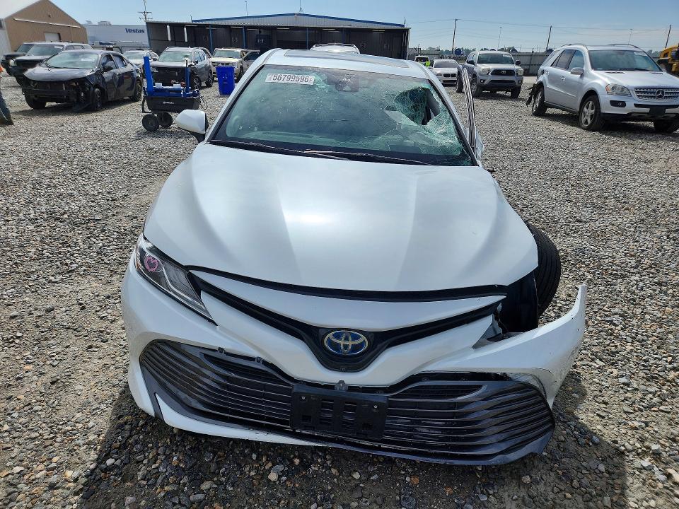 56799596 :رقم المزاد ، 4T1F31AK8LU016897 vin ، 2020 Toyota Camry مزاد بيع