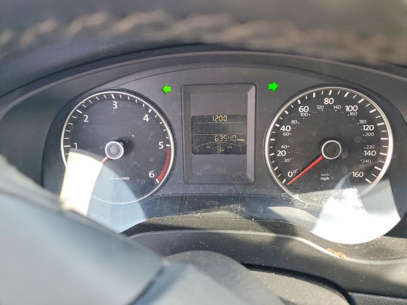 55037406 :رقم المزاد ، 3VW3L7AJXDM213011 vin ، 2013 Volkswagen Jetta مزاد بيع