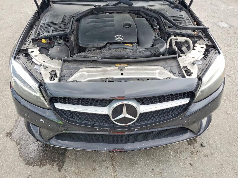 58187056 :رقم المزاد ، WDDWJ8DB9LF954092 vin ، 2020 Mercedes-benz C مزاد بيع