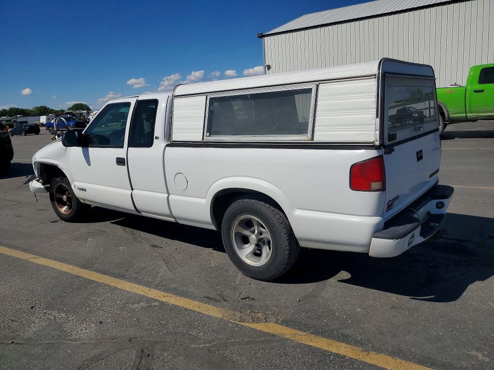 56799736 :رقم المزاد ، 1GCCS1958Y8307926 vin ، 2000 Chevrolet S Truck مزاد بيع