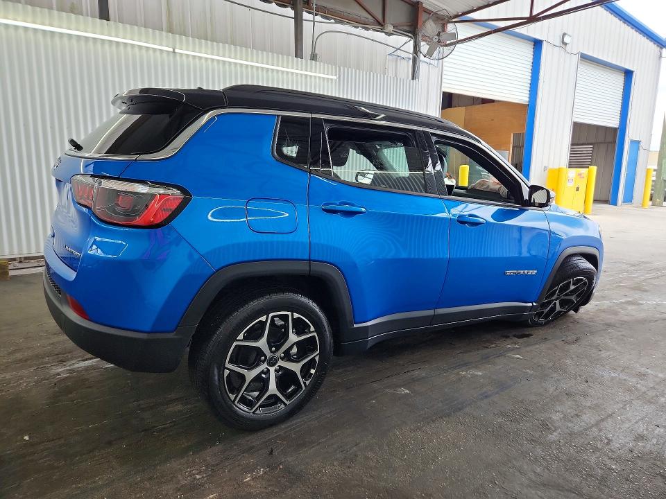 56948836 :رقم المزاد ، 3C4NJDCN7TT224293 vin ، 2026 Jeep Compass مزاد بيع