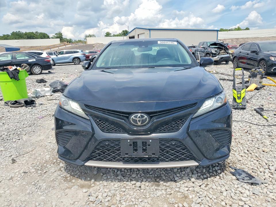 2018 Toyota Camry მანქანა იყიდება აუქციონზე, vin: 4T1B61HK0JU126805, აუქციონის ნომერი: 56844146