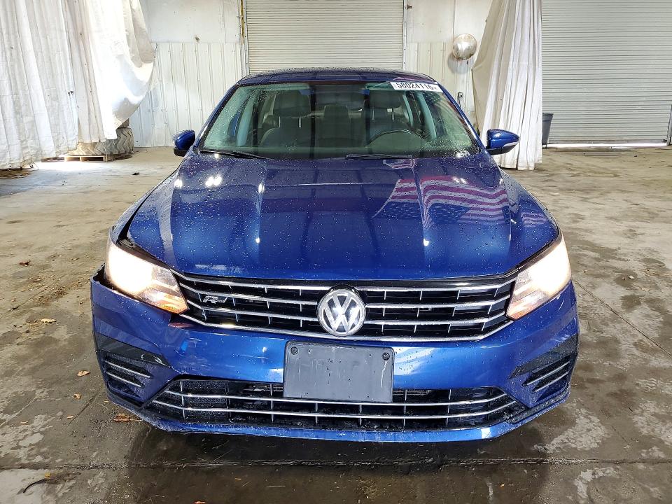 2017 Volkswagen Passat მანქანა იყიდება აუქციონზე, vin: 1VWDT7A33HC059349, აუქციონის ნომერი: 58024116