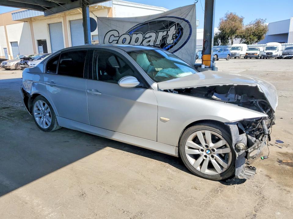 57869376 :رقم المزاد ، WBAVB175X6NK41063 vin ، 2006 Bmw 325 مزاد بيع