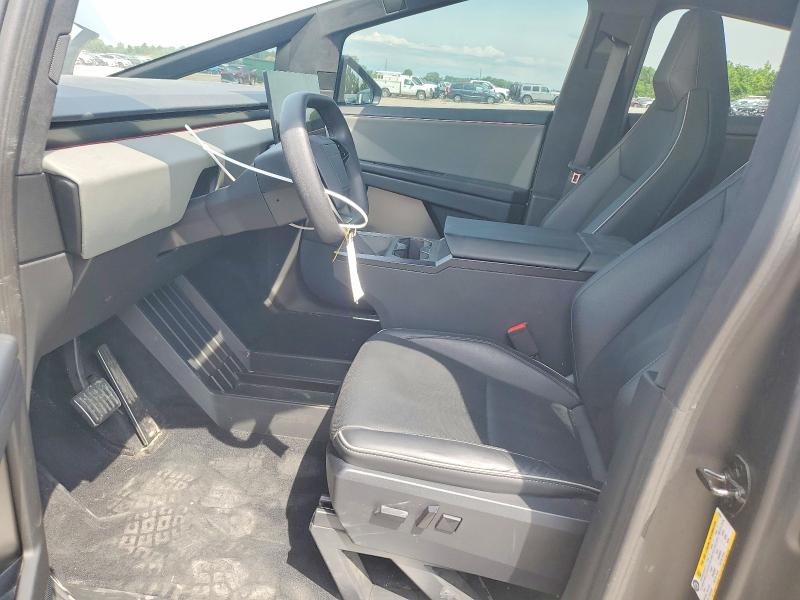 57491176 :رقم المزاد ، 7G2CEHED0SA072551 vin ، 2025 Tesla Cybertruck مزاد بيع