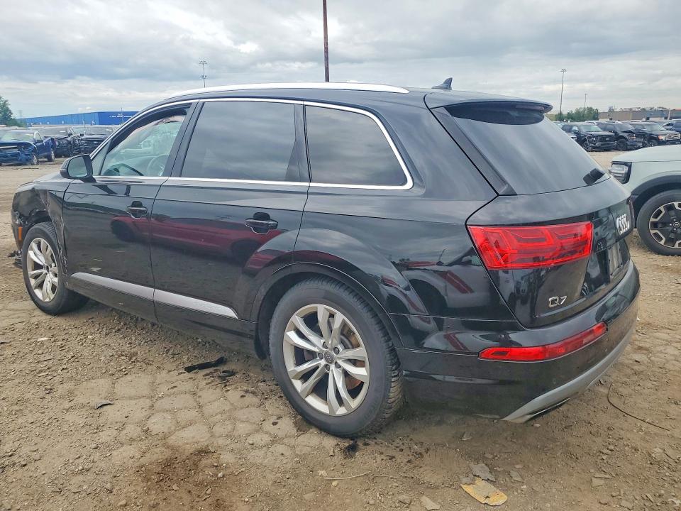 2017 Audi Q7 მანქანა იყიდება აუქციონზე, vin: WA1AAAF75HD004703, აუქციონის ნომერი: 57225766