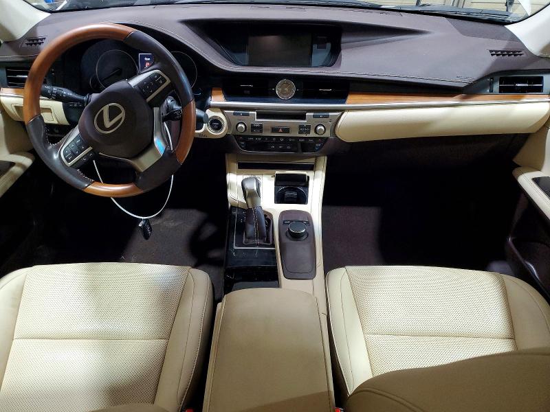 57390916 :رقم المزاد ، JTHBW1GG9G2110638 vin ، 2016 Lexus Es مزاد بيع