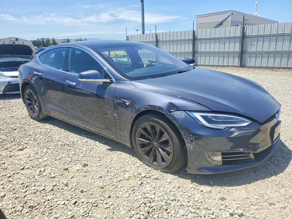 Продажа на аукционе авто 2019 Tesla Model S, vin: 5YJSA1E24KF307309, номер лота: 56632486
