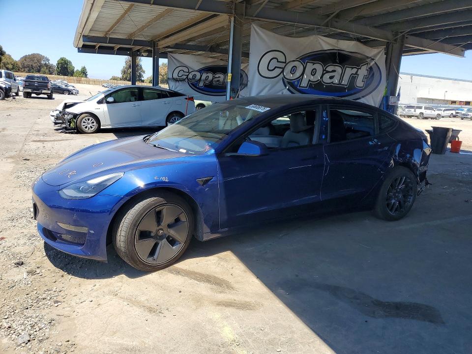 58606876 :رقم المزاد ، 5YJ3E1EA0MF943146 vin ، 2021 Tesla Model 3 مزاد بيع