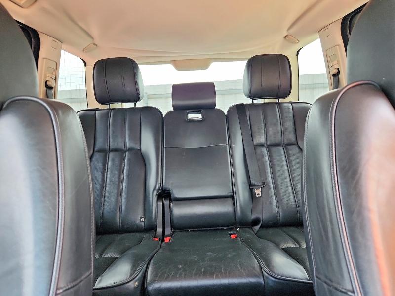 2011 Land Rover Range Rover მანქანა იყიდება აუქციონზე, vin: SALMF1E47BA332461, აუქციონის ნომერი: 56687236