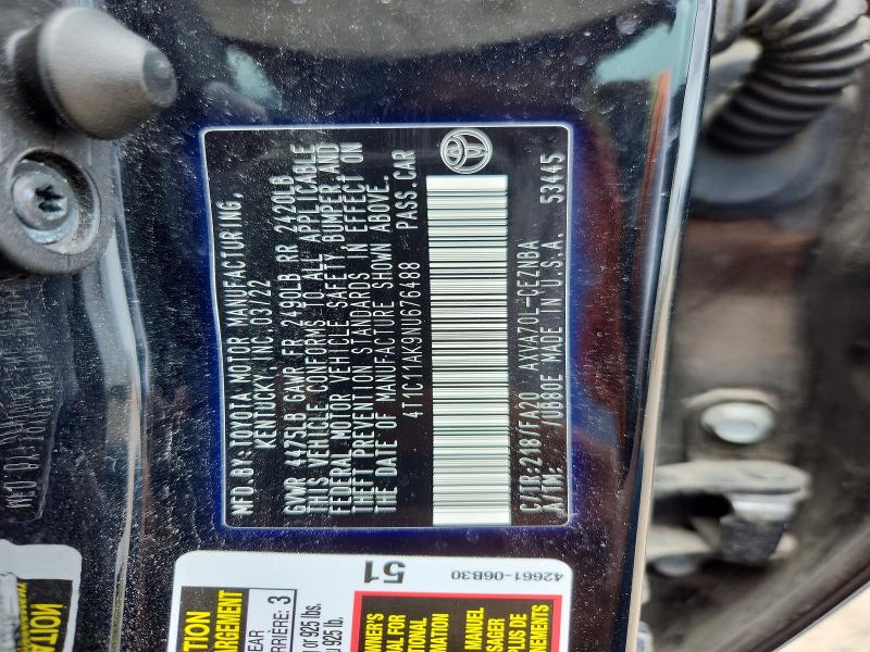 56540476 :رقم المزاد ، 4T1C11AK9NU676488 vin ، 2022 Toyota Camry مزاد بيع