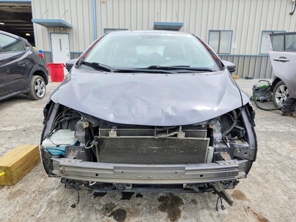 56503096 :رقم المزاد ، 3HGGK5H87FM717549 vin ، 2015 Honda Fit مزاد بيع