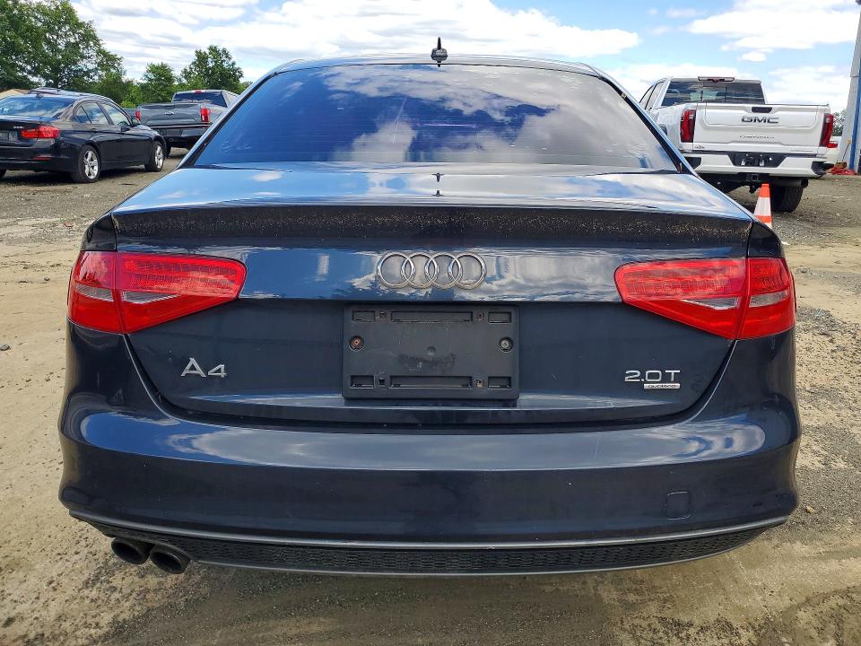 57419726 :رقم المزاد ، WAUBFAFL4FN003443 vin ، 2015 Audi A4 مزاد بيع