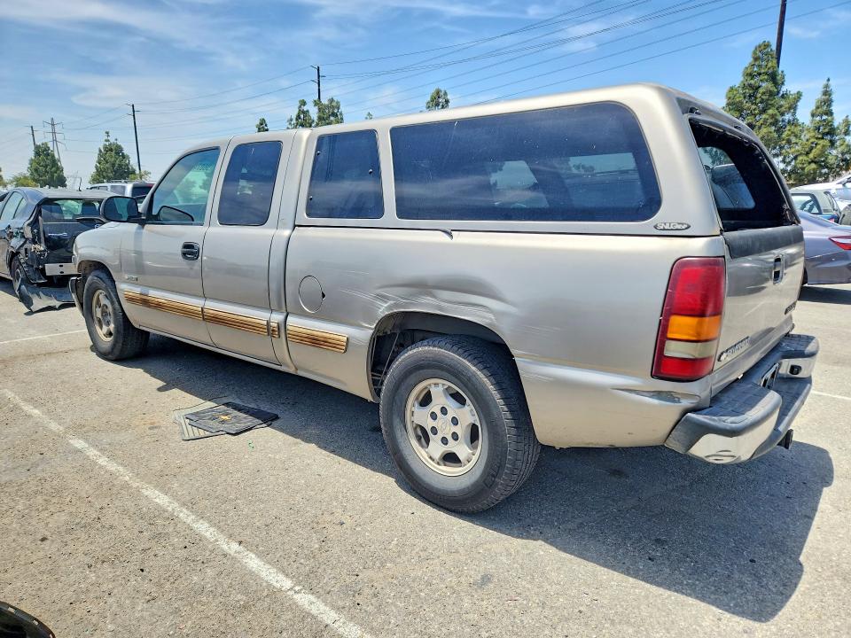56074846 :رقم المزاد ، 2GCEC19T321398263 vin ، 2002 Chevrolet Silverado مزاد بيع