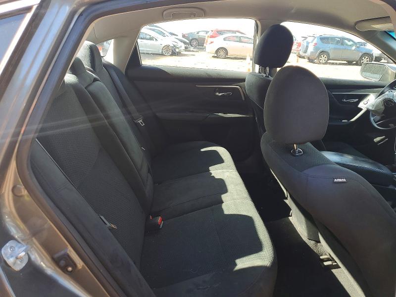 2015 Nissan Altima მანქანა იყიდება აუქციონზე, vin: 1N4AL3AP2FN891435, აუქციონის ნომერი: 57701876