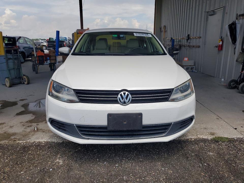 57038506 :رقم المزاد ، 3VWD07AJ9EM384041 vin ، 2014 Volkswagen Jetta مزاد بيع