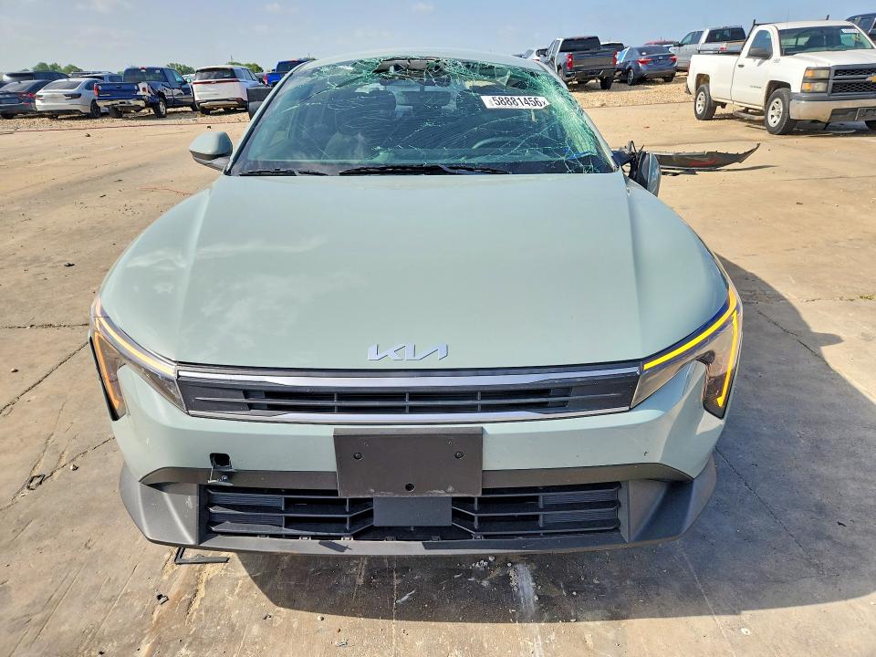2025 Kia K4 მანქანა იყიდება აუქციონზე, vin: 3KPFT4DE3SE212674, აუქციონის ნომერი: 58881456