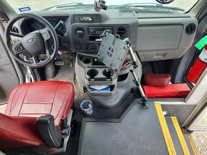 58004566 :رقم المزاد ، 1FDEE3FN5MDC10714 vin ، 2021 Ford E350 مزاد بيع
