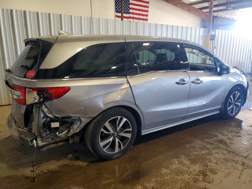 2018 Honda Odyssey მანქანა იყიდება აუქციონზე, vin: 5FNRL6H9XJB099501, აუქციონის ნომერი: 55577586