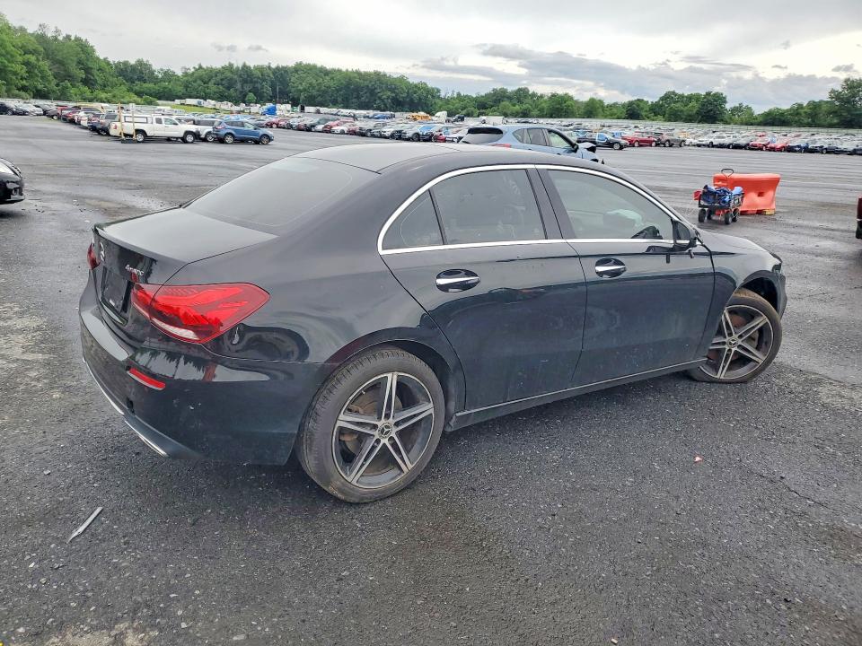 Продажа на аукционе авто 2019 Mercedes-benz A, vin: WDD3G4FB1KW022247, номер лота: 58712436