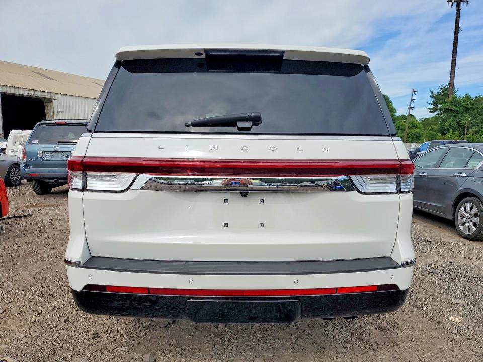 2024 Lincoln Navigator მანქანა იყიდება აუქციონზე, vin: 5LMJJ2LG7REL16557, აუქციონის ნომერი: 58025756