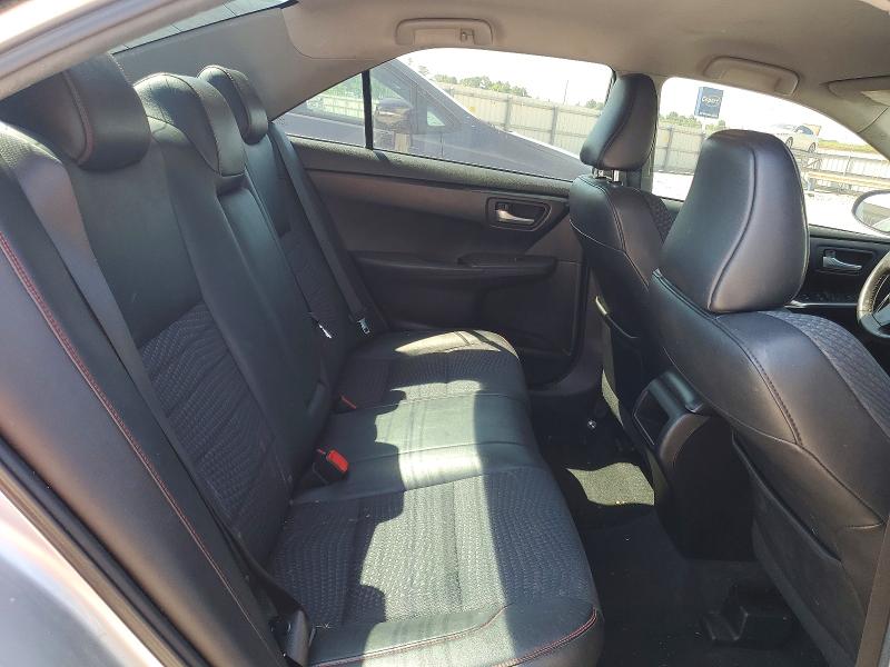 55734096 :رقم المزاد ، 4T1BF1FK7FU483456 vin ، 2015 Toyota Camry مزاد بيع