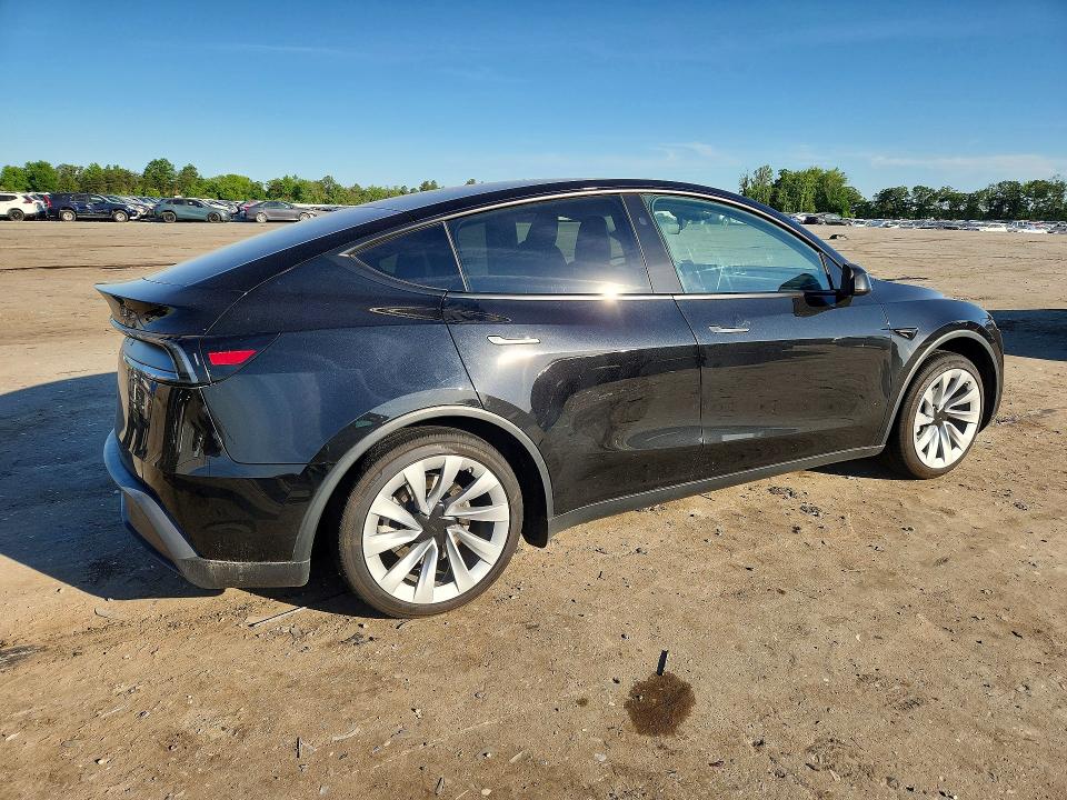 Продажа на аукционе авто 2026 Tesla Model Y, vin: 7SAYGDEDXTF462267, номер лота: 55373246