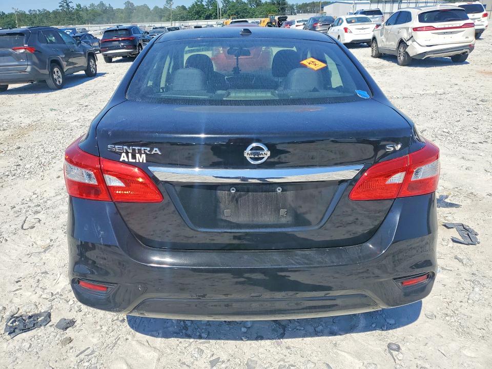 Продаж на аукціоні авто 2018 Nissan Sentra, vin: 3N1AB7APXJY317569, номер лоту: 56158366