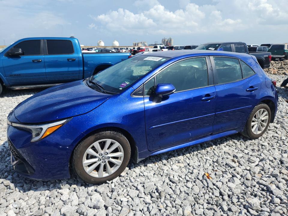 Продажа на аукционе авто 2023 Toyota Corolla Hatchback, vin: JTND4MBE3P3206620, номер лота: 58186856