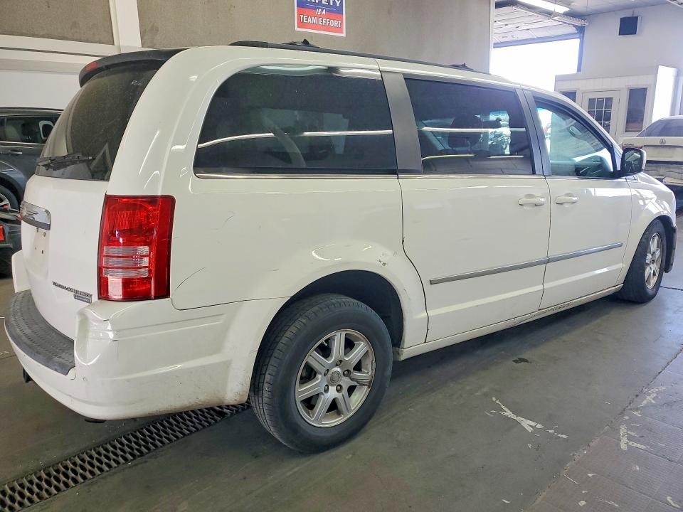 56166176 :رقم المزاد ، 2A8HR54119R640688 vin ، 2009 Chrysler Town & Country مزاد بيع