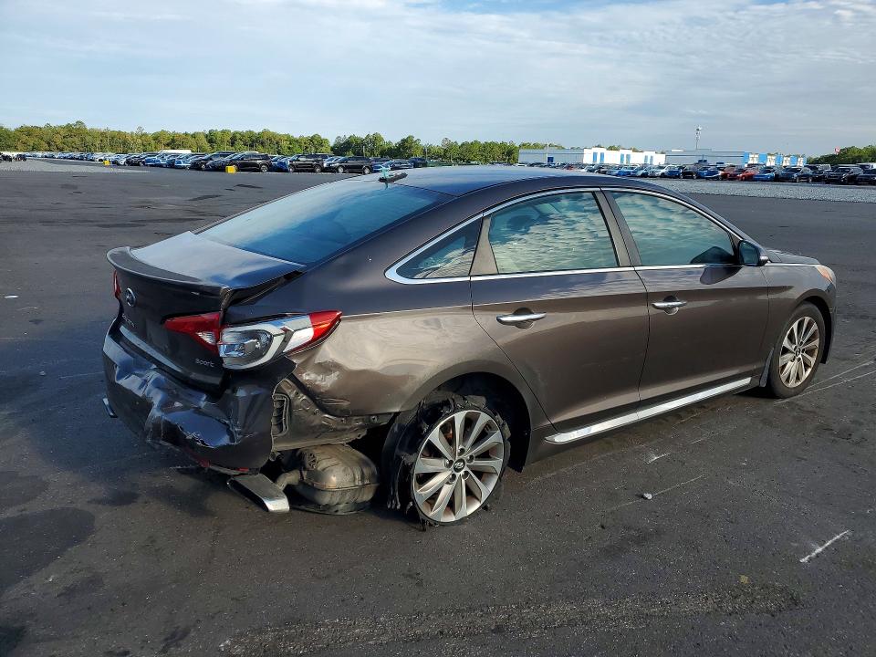56282736 :رقم المزاد ، 5NPE34AF7FH135334 vin ، 2015 Hyundai Sonata مزاد بيع