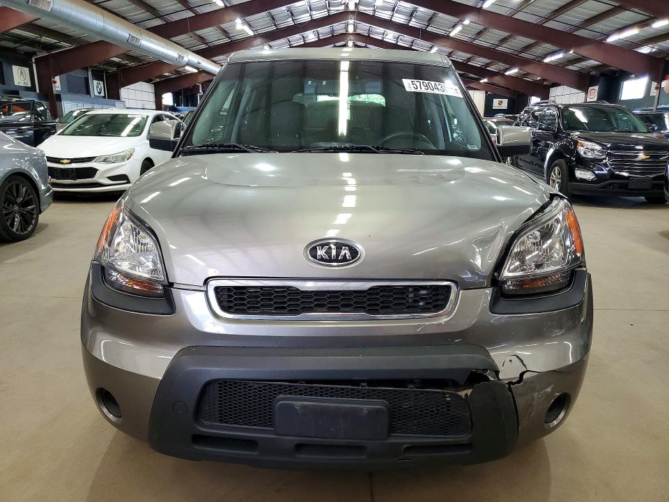 Продажа на аукционе авто 2011 Kia Soul, vin: KNDJT2A22B7332037, номер лота: 57904356