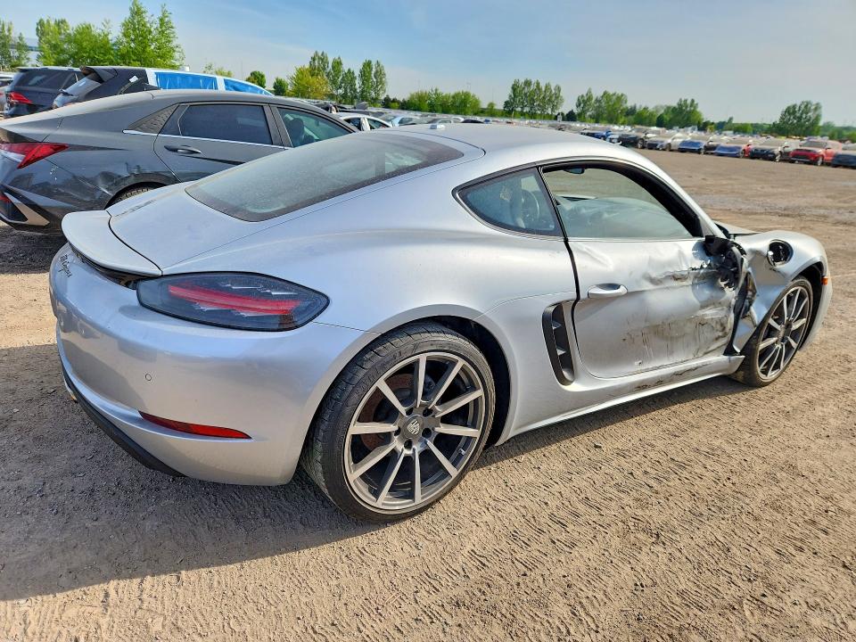 55221786 :رقم المزاد ، WP0AA2A87JS260242 vin ، 2018 Porsche Cayman مزاد بيع