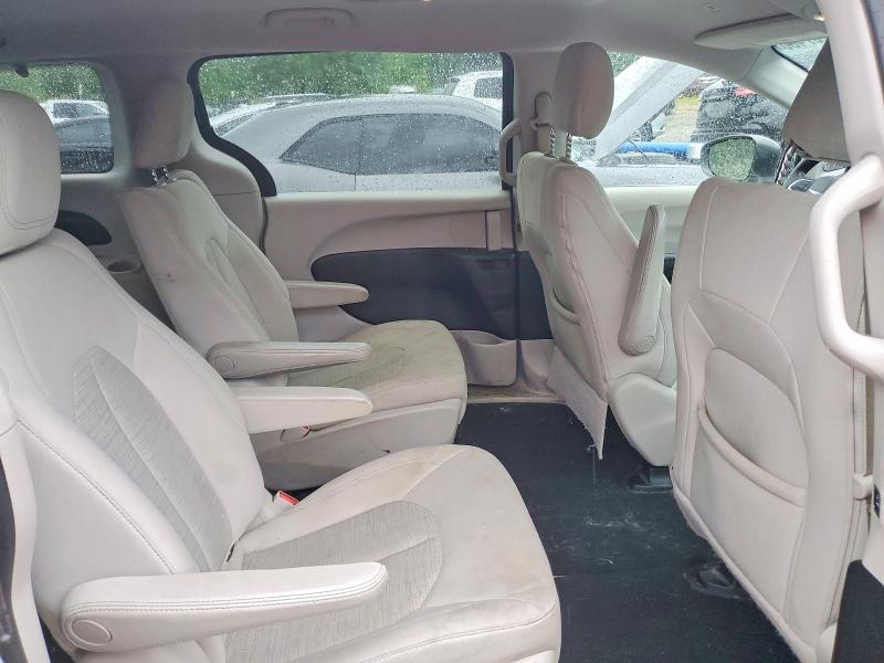 Продажа на аукционе авто 2018 Chrysler Pacifica, vin: 2C4RC1H71JR145156, номер лота: 58267486