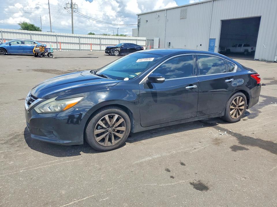 58318836 :رقم المزاد ، 1N4AL3AP7HC186189 vin ، 2017 Nissan Altima مزاد بيع