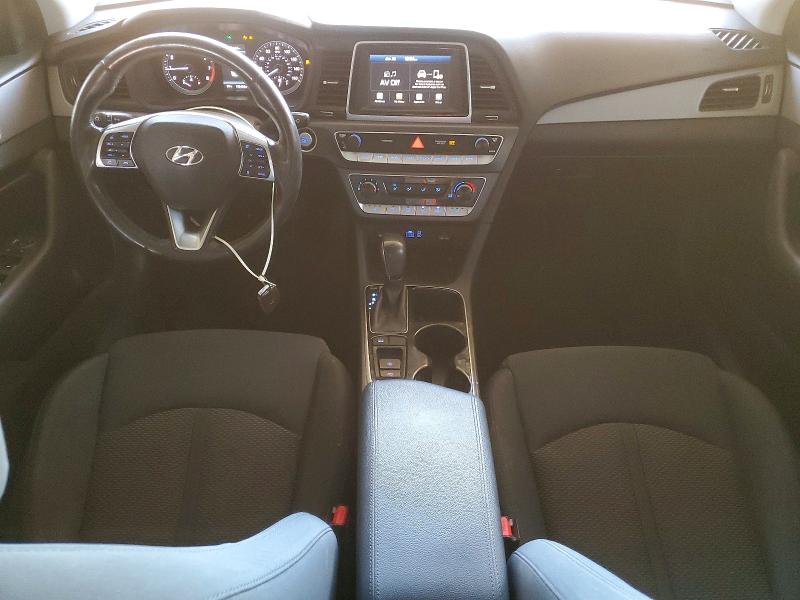 59288796 :رقم المزاد ، 5NPE34AF7JH622591 vin ، 2018 Hyundai Sonata مزاد بيع
