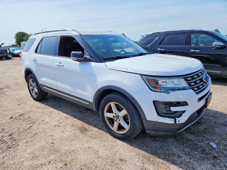 55564256 :رقم المزاد ، 1FM5K8D83GGB08298 vin ، 2016 Ford Explorer مزاد بيع