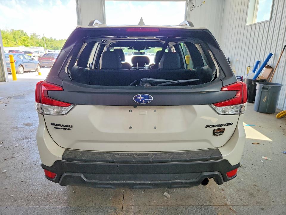 Продажа на аукционе авто 2022 Subaru Forester, vin: JF2SKAMCXNH498067, номер лота: 55220326