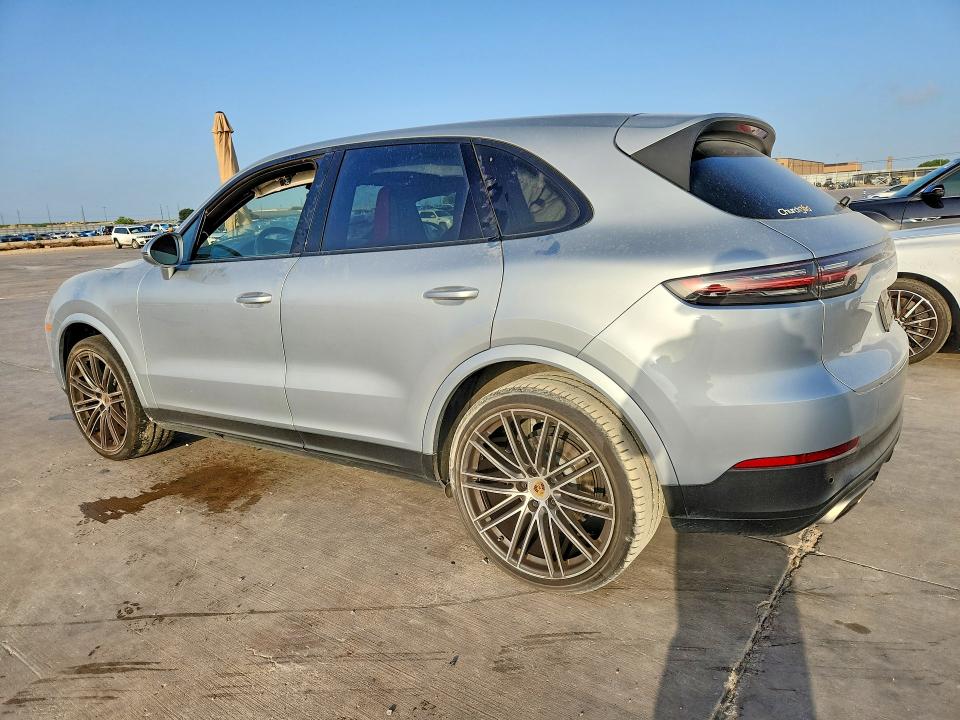 59154616 :رقم المزاد ، WP1AA2AY4LDA04372 vin ، 2020 Porsche Cayenne مزاد بيع
