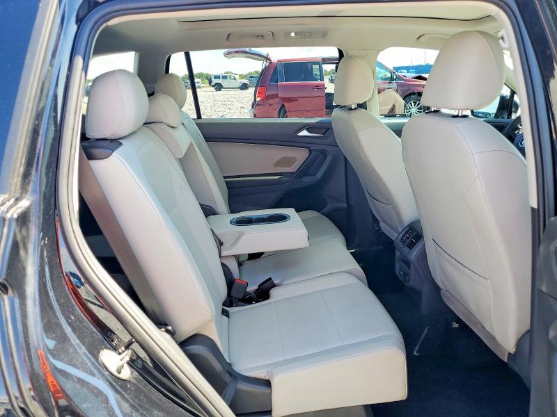Продажа на аукционе авто 2021 Volkswagen Tiguan, vin: 3VV2B7AX7MM122141, номер лота: 57848646