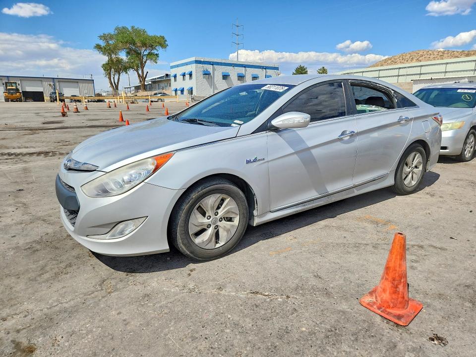 2015 Hyundai Sonata Hybrid მანქანა იყიდება აუქციონზე, vin: KMHEC4A49FA137667, აუქციონის ნომერი: 58211076