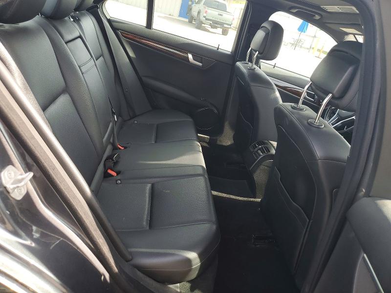 2013 Mercedes-benz C მანქანა იყიდება აუქციონზე, vin: WDDGF8AB2DR279468, აუქციონის ნომერი: 56896276