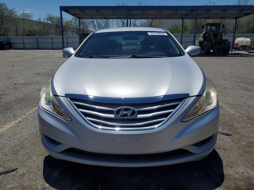 57570656 :رقم المزاد ، 5NPEB4ACXBH032119 vin ، 2011 Hyundai Sonata مزاد بيع
