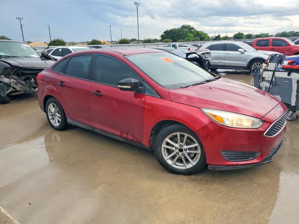 54098306 :رقم المزاد ، 1FADP3F27GL361389 vin ، 2016 Ford Focus مزاد بيع